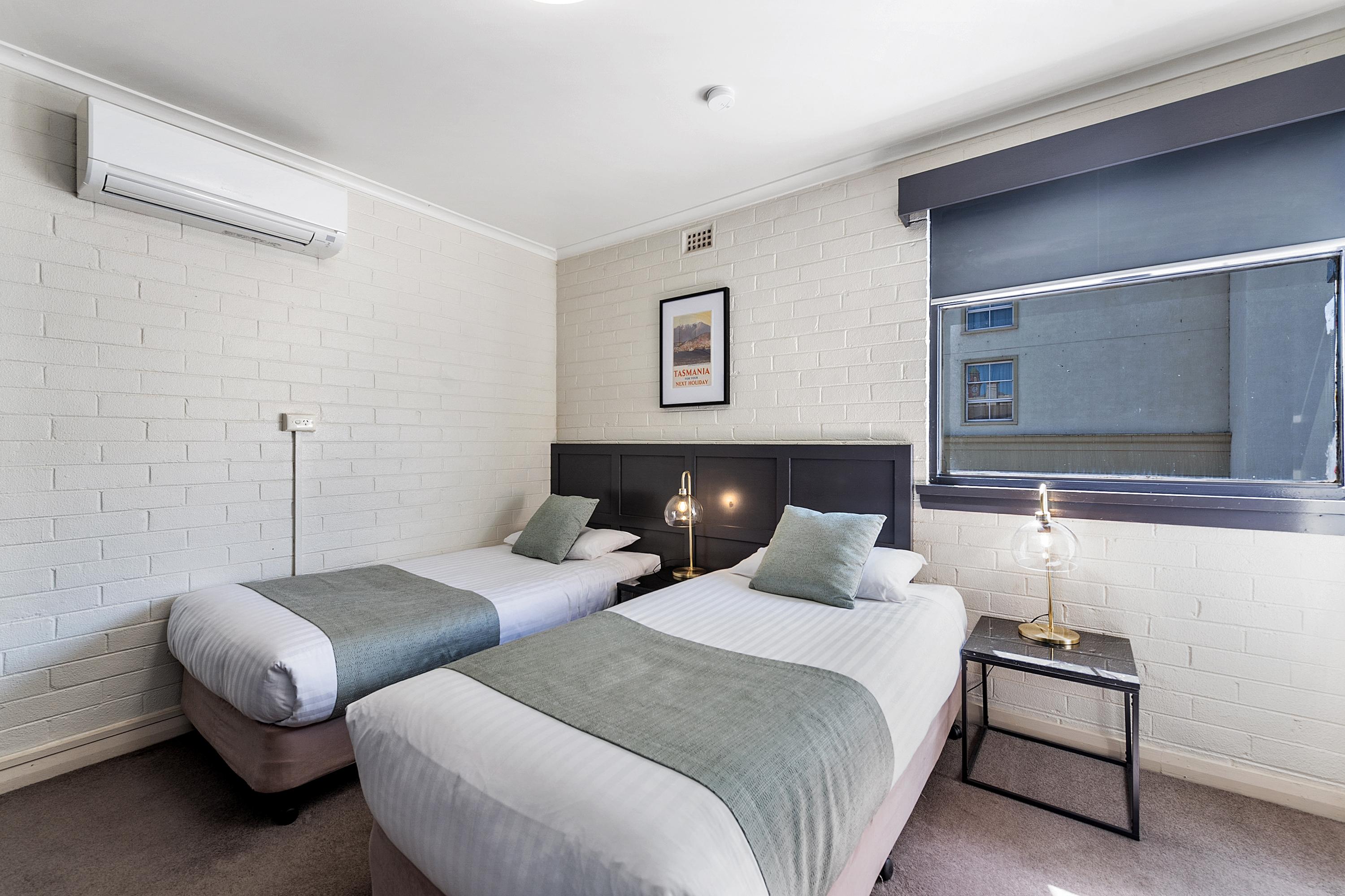 The Cornwall Historic Hotel Launceston Eksteriør bilde