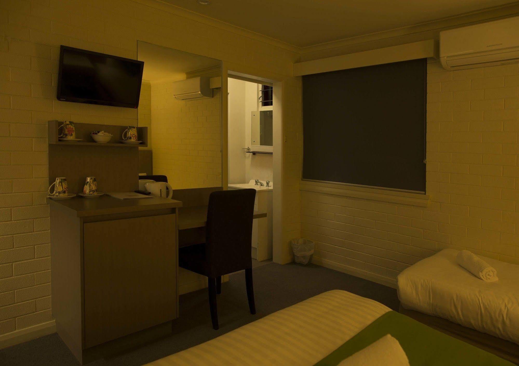 The Cornwall Historic Hotel Launceston Eksteriør bilde