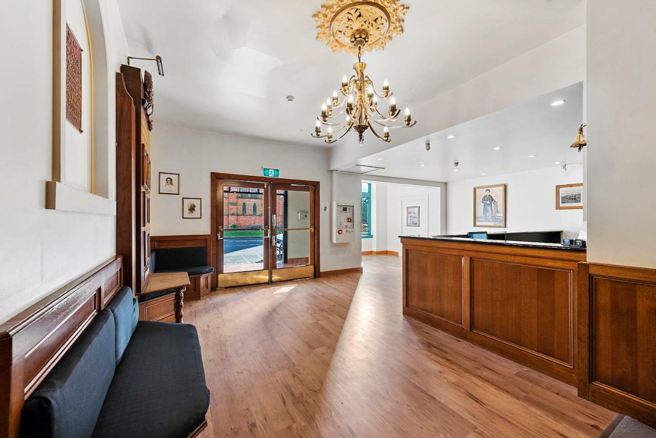 The Cornwall Historic Hotel Launceston Eksteriør bilde